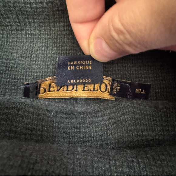 Pendleton Women’s Forest Green 100% Cashmere Knit Sweater with Cowl Neck - Picture 10 of 10